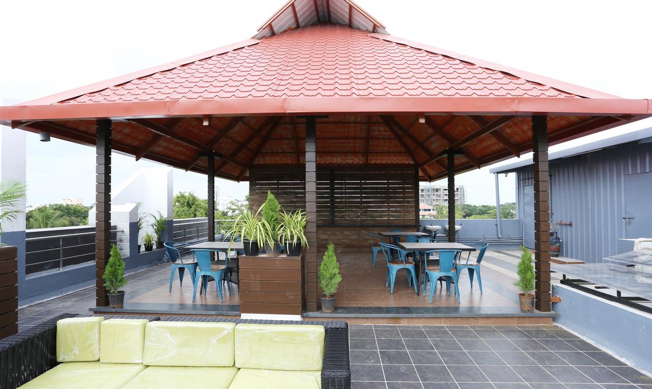 Treebo Pechis Castle Chennai Exterior foto
